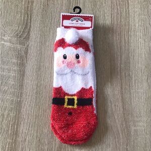 NWT … HOLIDAY TIME “Shoe Size: 4-10” Low Cut Socks